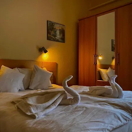 Guszti Apartment Heviz